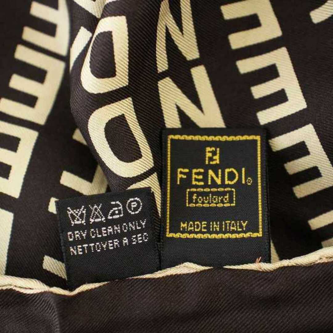 FENDI - フェンディ FENDI スカーフ ロゴ シルク 茶 ブラウンの FENDI - フェンディ FENDI スカーフ ロゴ シルク 茶 ブラウンの