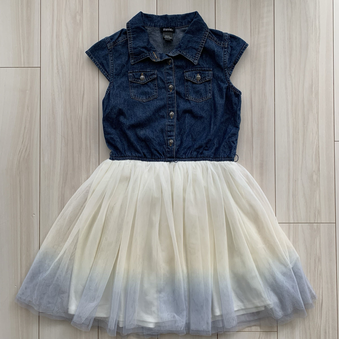 コストコ(コストコ)のデニム ワンピース チュールスカート コストコ 130 140 女の子 夏服 キッズ/ベビー/マタニティのキッズ服女の子用(90cm~)(ワンピース)の商品写真