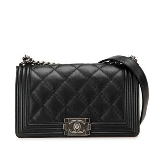 CHANEL(ショルダーバッグ)のフリマアイテム一覧 CHANEL(ショルダーバッグ)のフリマアイテム一覧