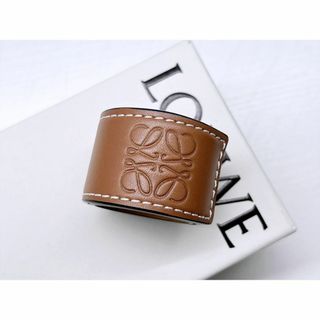 LOEWE(ブレスレット/バングル)のフリマアイテム一覧 LOEWE(ブレスレット/バングル)のフリマアイテム一覧