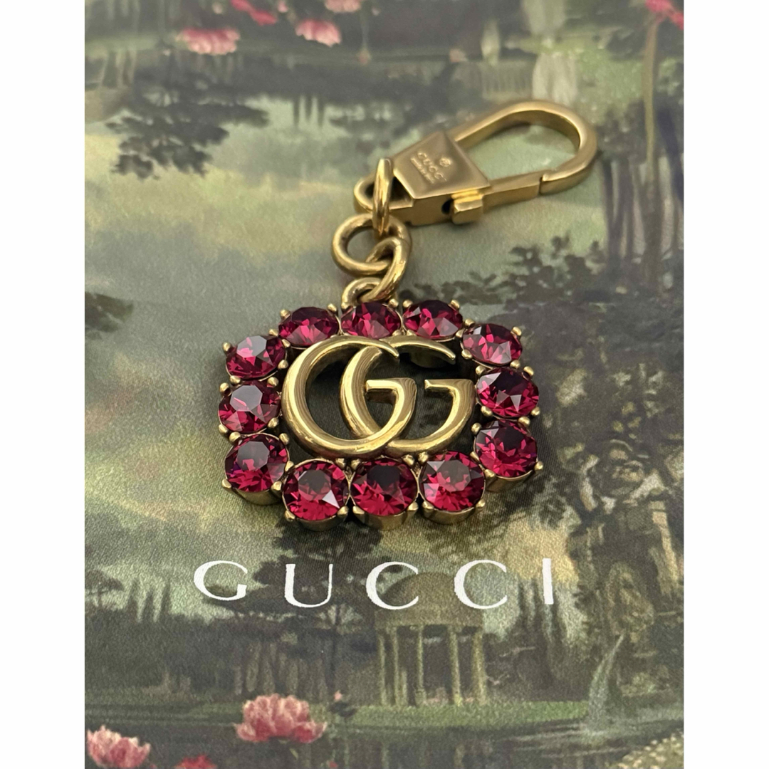 GUCCI - ✨新品同様✨ GUCCI グッチ ダブルG キーホルダー GUCCI - ✨新品同様✨ GUCCI グッチ ダブルG キーホルダー