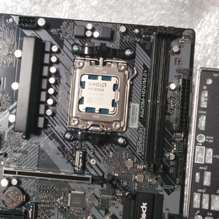 AMD - Ryzen 7 5700X3D【新品・バルク品】箱無し・未開封の通販 AMD - Ryzen 7 5700X3D【新品・バルク品】箱無し・未開封の通販