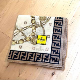 FENDI(ハンカチ)のフリマアイテム一覧 FENDI(ハンカチ)のフリマアイテム一覧