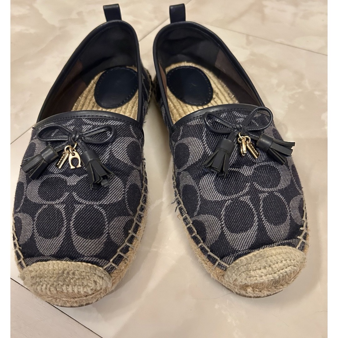 COACH - コーチ☆スリッポンの通販 by まっちょっちょ's shop COACH - コーチ☆スリッポンの通販 by まっちょっちょ's shop