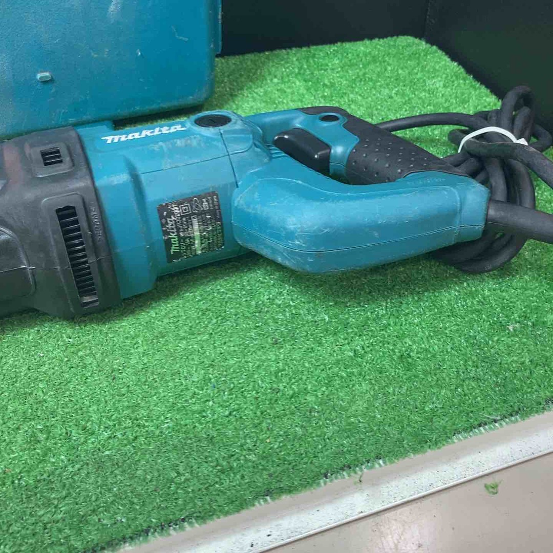 中古品】☆マキタ(makita) レシプロソー JR3070CT【岩槻店】の 中古品】☆マキタ(makita) レシプロソー JR3070CT【岩槻店】の