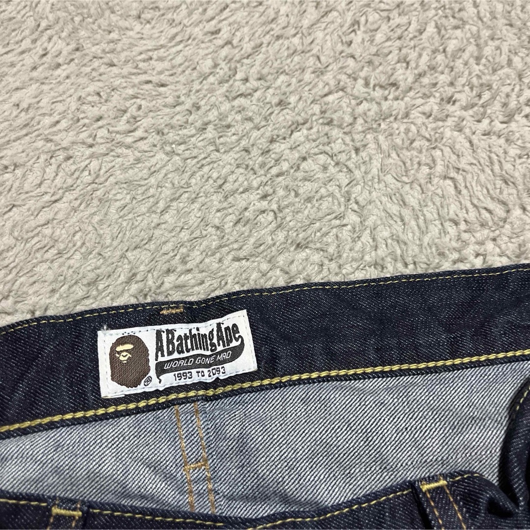 A BATHING APE - APE BAPE KAWS COSMO BABY MILO DENIM ショーツ A BATHING APE - APE BAPE KAWS COSMO BABY MILO DENIM ショーツ