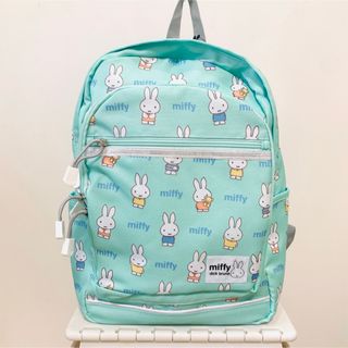 新品 ミッフィー総柄ポリ デイパックmiffy リュック 15L 