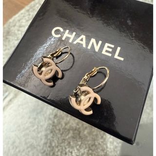 CHANEL(ピアス ・ ピンク/桃色系)のフリマアイテム一覧 CHANEL(ピアス ・ ピンク/桃色系)のフリマアイテム一覧
