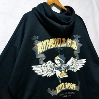 FUGA - TRAVAS TOKYO クマ 総柄パーカーの通販 by shop|フーガ FUGA - TRAVAS TOKYO クマ 総柄パーカーの通販 by shop|フーガ