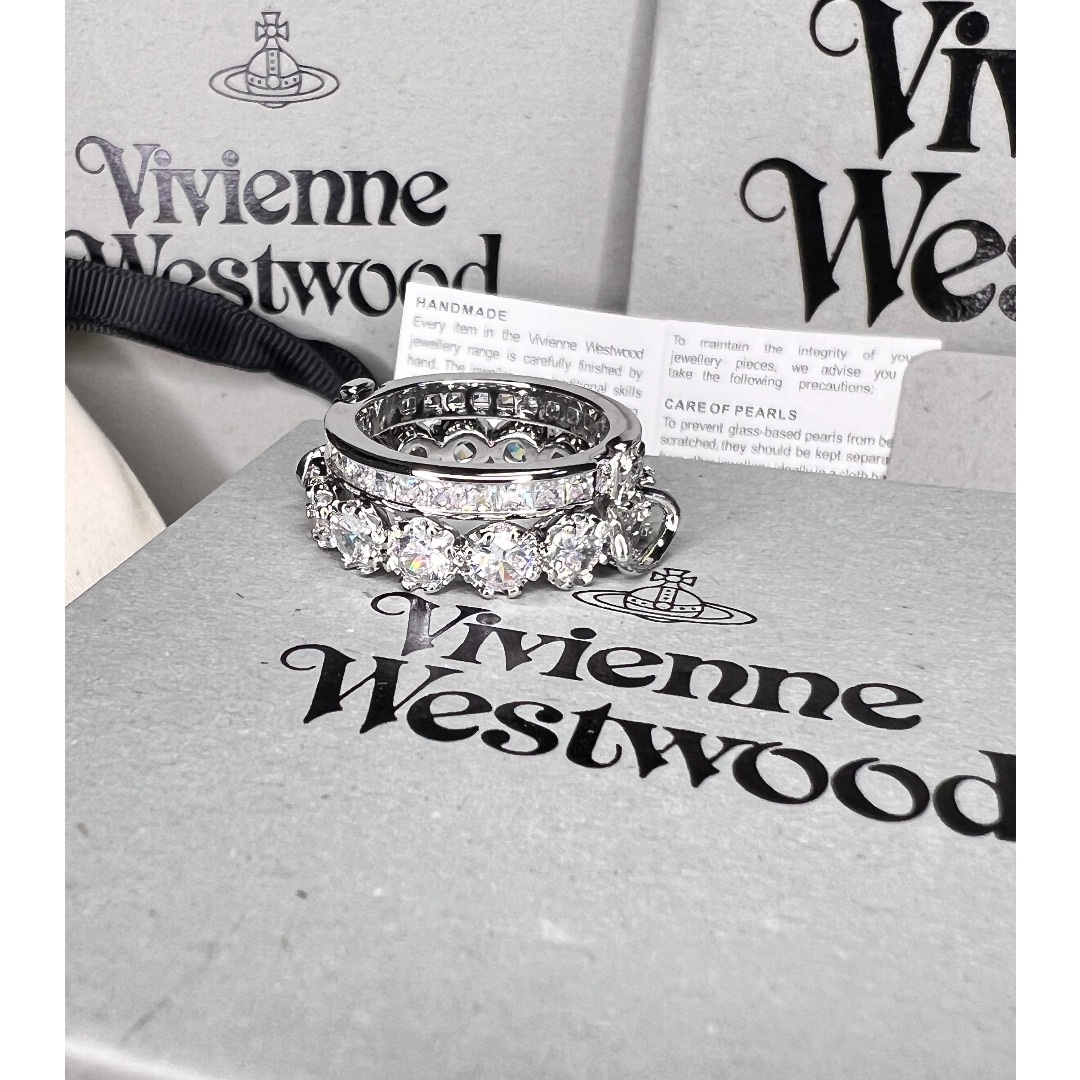 Vivienne Westwood｜コンビリング　シルバー Vivienne Westwood｜コンビリング シルバー - メルカリ