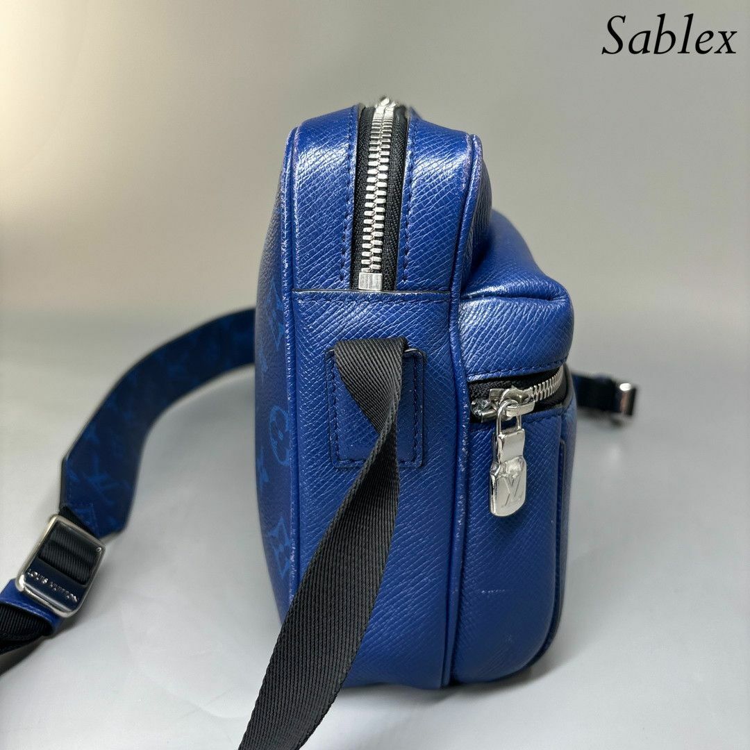 LOUIS VUITTON - 【美品】ルイヴィトン タイガラマ アウトドア LOUIS VUITTON - 【美品】ルイヴィトン タイガラマ アウトドア