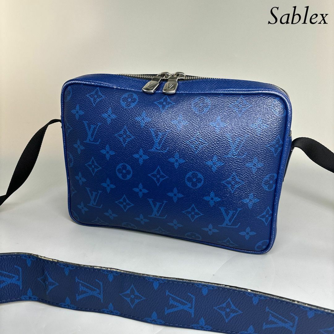 LOUIS VUITTON - 【美品】ルイヴィトン タイガラマ アウトドア LOUIS VUITTON - 【美品】ルイヴィトン タイガラマ アウトドア