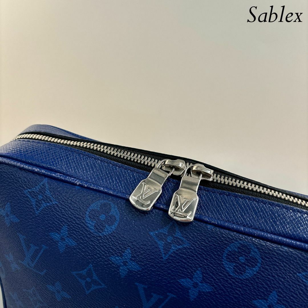 LOUIS VUITTON - 【美品】ルイヴィトン タイガラマ アウトドア LOUIS VUITTON - 【美品】ルイヴィトン タイガラマ アウトドア