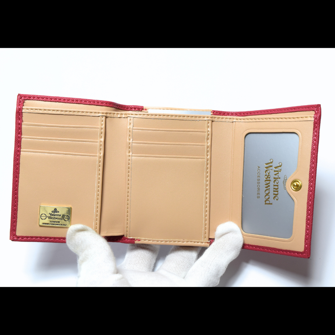 新品♡Vivienne Westwood　913VW138 三つ折り財布 黄色 Vivienne Westwood ヴィヴィアン ウエストウッド ZIP 三つ折り