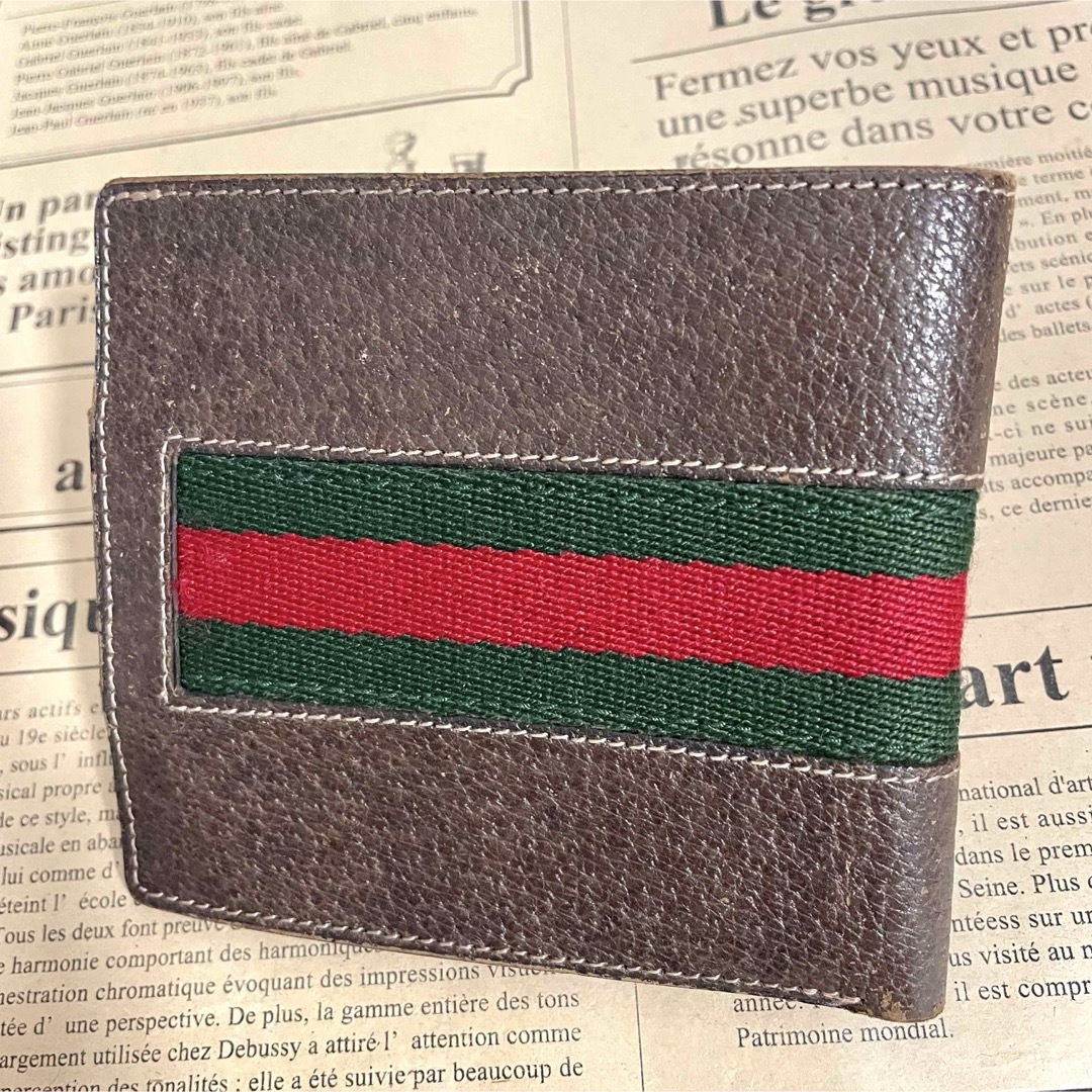 GUCCI - GUCCI 二つ折り財布 ブラウン グッチ 財布 オールド GUCCI - GUCCI 二つ折り財布 ブラウン グッチ 財布 オールド