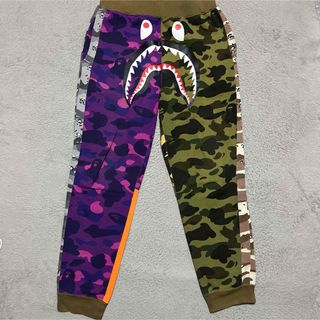 A BATHING APE(パンツ)のフリマアイテム一覧 A BATHING APE(パンツ)のフリマアイテム一覧