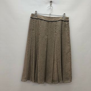 【23区】ニジュウサンク　ベージュ系　３８　スカート　無地　シンプル　ボトムス　カジュアル(その他)