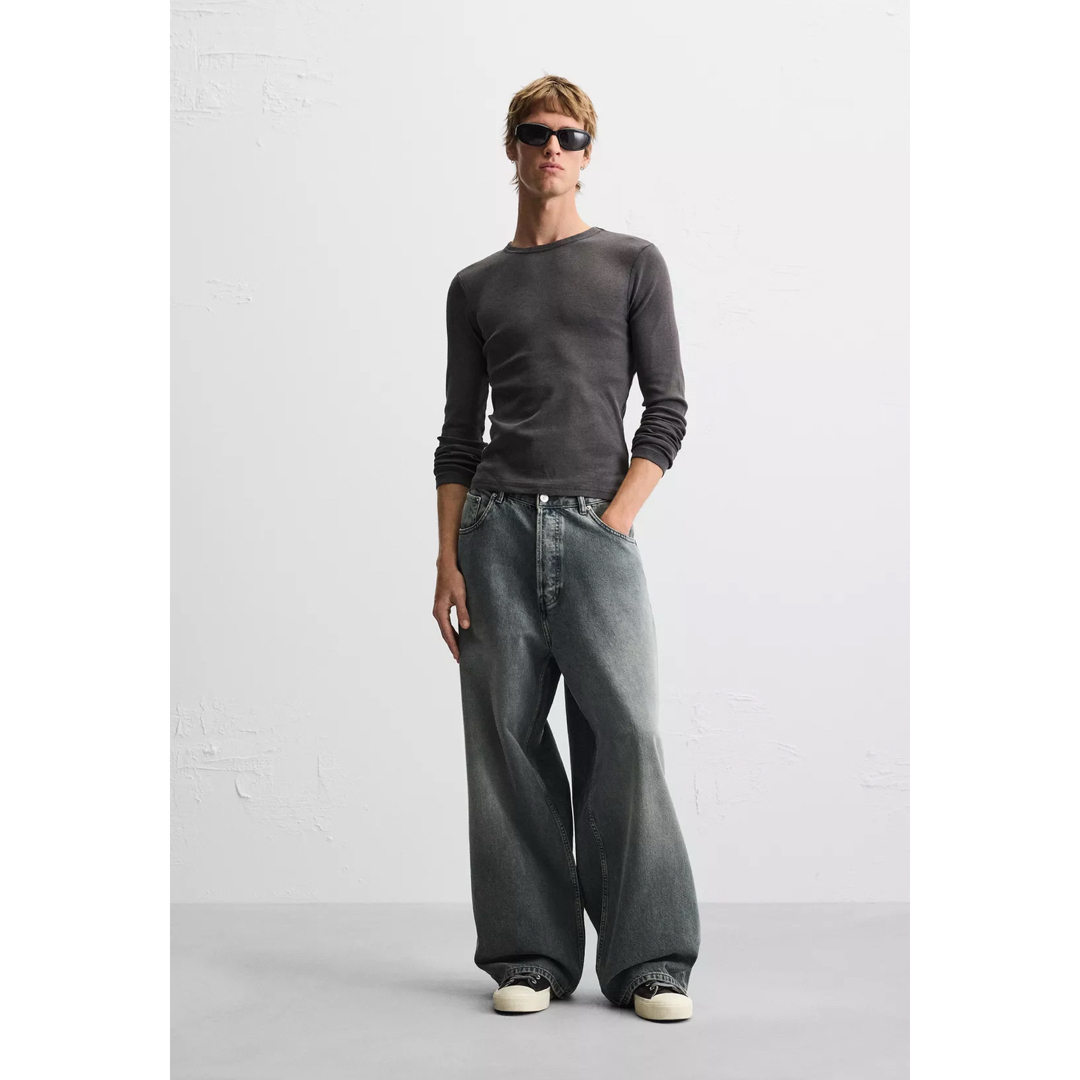 ZARA - ZARA スーパーバギーフィットジーンズ EU38新品タグ付き ZARA - ZARA スーパーバギーフィットジーンズ EU38新品タグ付き