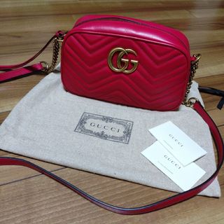 GUCCI(スエード ・ ショルダーバッグ)のフリマアイテム一覧 GUCCI(スエード ・ ショルダーバッグ)のフリマアイテム一覧