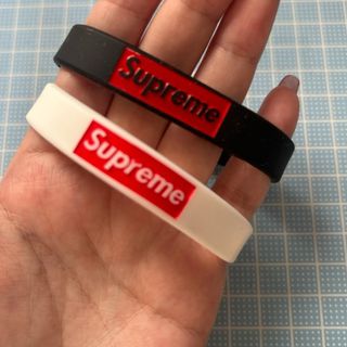 RAF SIMONS - 新品【 RafSimons 】缶バッジ セット ラフシモンズ RAF SIMONS - 新品【 RafSimons 】缶バッジ セット ラフシモンズ