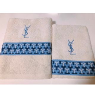 Yves Saint Laurent(タオル/バス用品)のフリマアイテム一覧 Yves Saint Laurent(タオル/バス用品)のフリマアイテム一覧