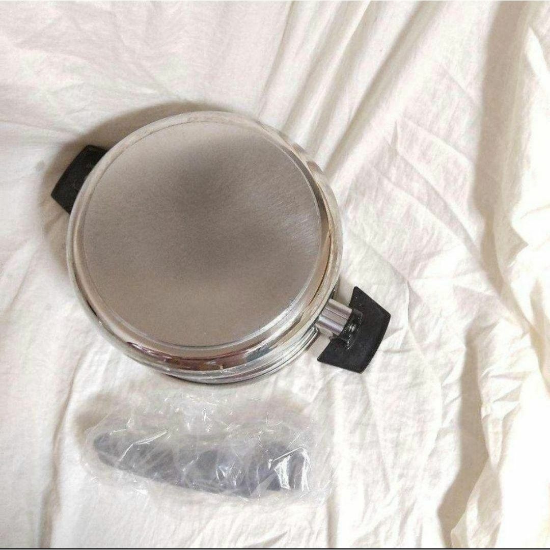 美品 IH対応 ロイヤルクイーン 4QT 蓋付き 4コート おまけ付き 美品 IH対応 ロイヤルクイーン 4QT 蓋付き 4コート おまけ付き