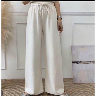 大きめ 24年 美品 LE PHIL ルフィル 2wayツイルジョガーパンツ 2 大きめ 24年 美品 LE PHIL ルフィル 2wayツイルジョガーパンツ 2