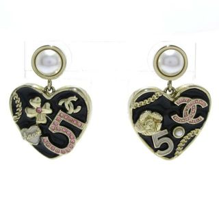 CHANEL(ハート ・ ピアス)のフリマアイテム一覧 CHANEL(ハート ・ ピアス)のフリマアイテム一覧