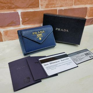 PRADA(財布 ・ ブルー・ネイビー/青色系)のフリマアイテム一覧 PRADA(財布 ・ ブルー・ネイビー/青色系)のフリマアイテム一覧