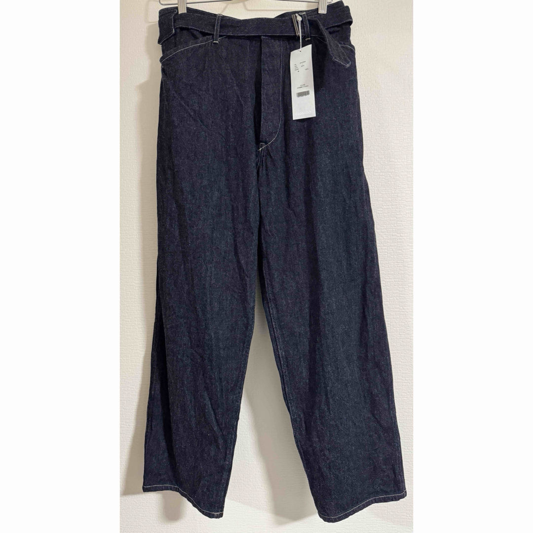 COMOLI - 新品未使用COMOLI デニムベルテッドパンツ NAVY 1の COMOLI - 新品未使用COMOLI デニムベルテッドパンツ NAVY 1の