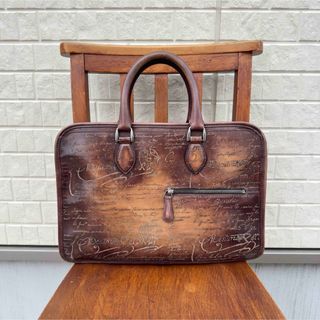 BERLUTI(ビジネスバッグ)のフリマアイテム一覧 BERLUTI(ビジネスバッグ)のフリマアイテム一覧