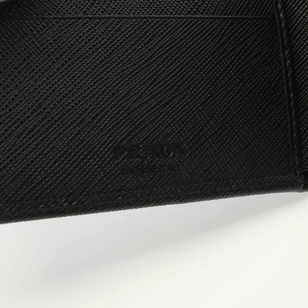 PRADA - プラダ SAFFIANO TRIANG 二つ折り財布の通販 by PRADA - プラダ SAFFIANO TRIANG 二つ折り財布の通販 by