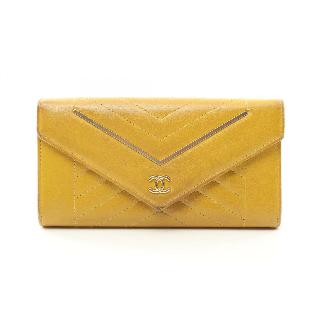 CHANEL - シャネル シェブロン Vステッチ 二つ折り長財布の通販 CHANEL - シャネル シェブロン Vステッチ 二つ折り長財布の通販