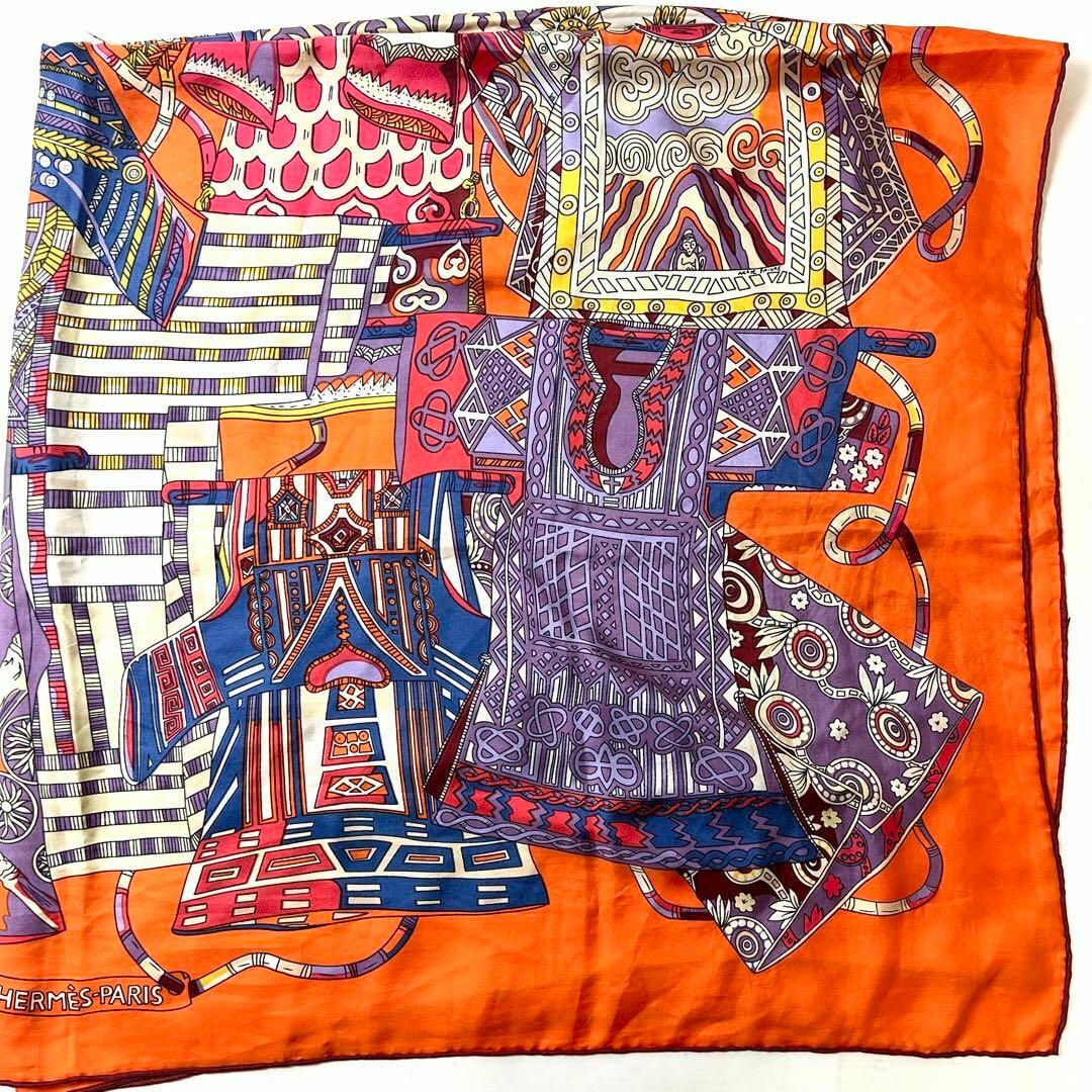 HERMES - エルメス カレ140 VOYAGE EN ETOFFES HERMES - エルメス カレ140 VOYAGE EN ETOFFES