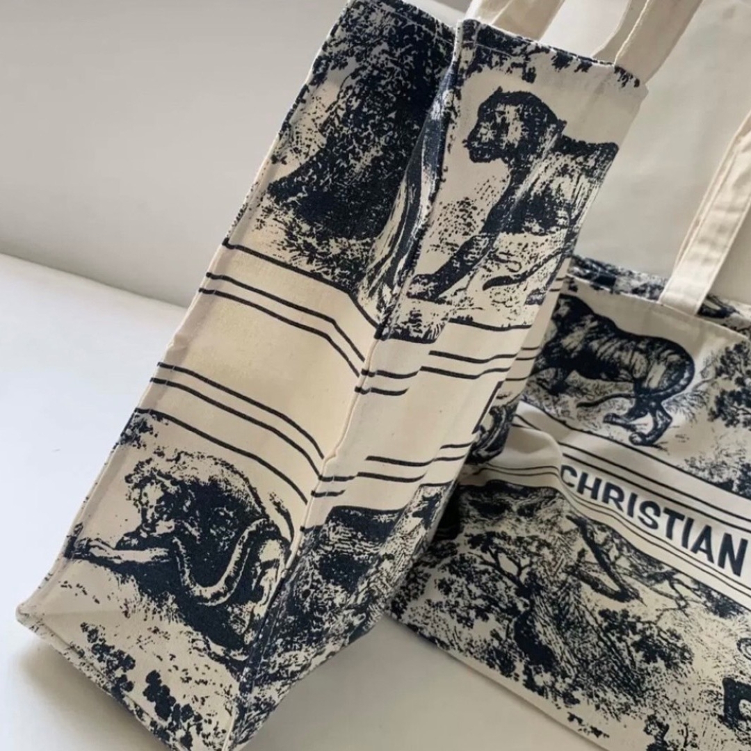 Dior - ☆底板付 「新品未開封」 Dior トワルドゥジュイ トート Dior - ☆底板付 「新品未開封」 Dior トワルドゥジュイ トート
