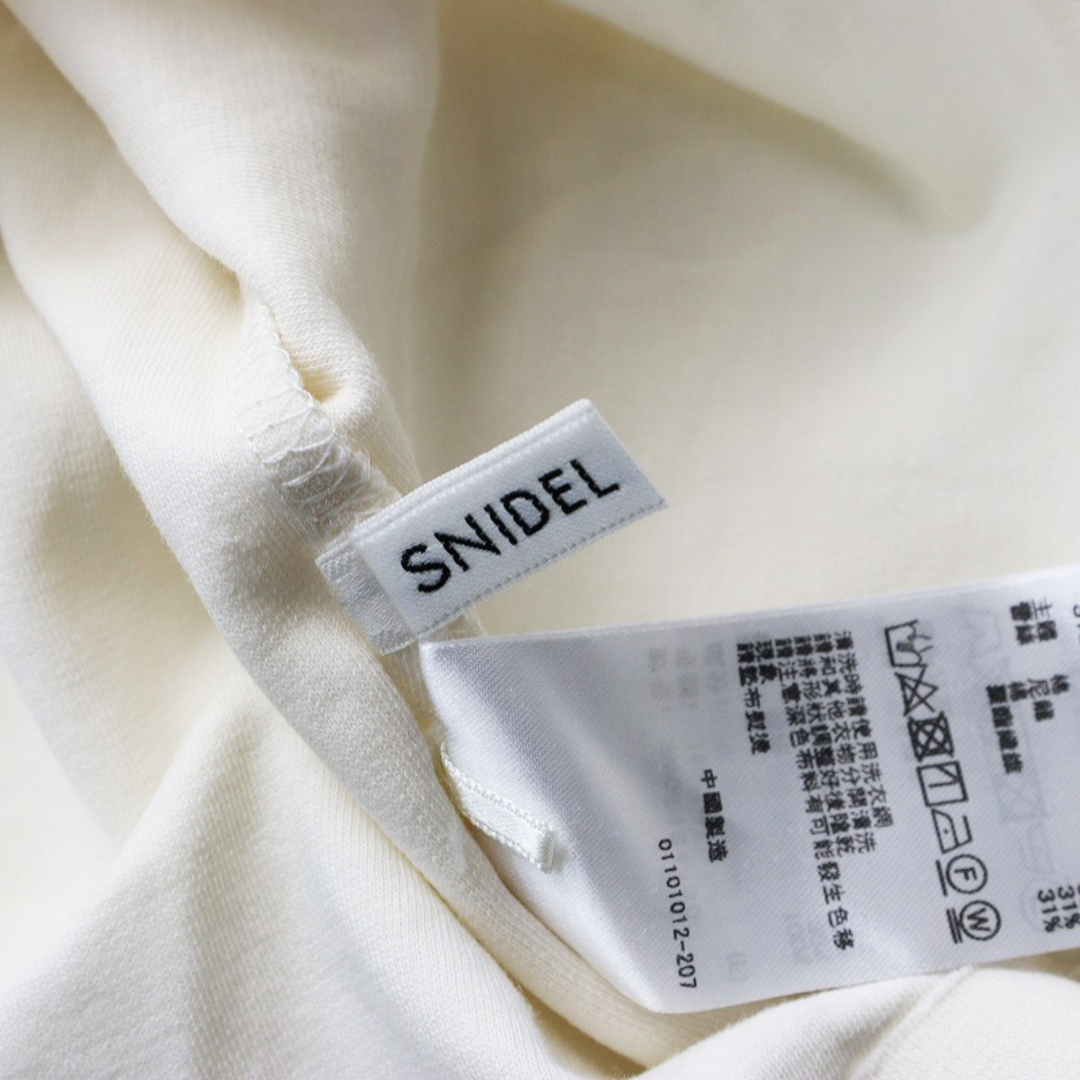 SNIDEL - スナイデル SNIDEL スリーブレースカットトップス F SNIDEL - スナイデル SNIDEL スリーブレースカットトップス F