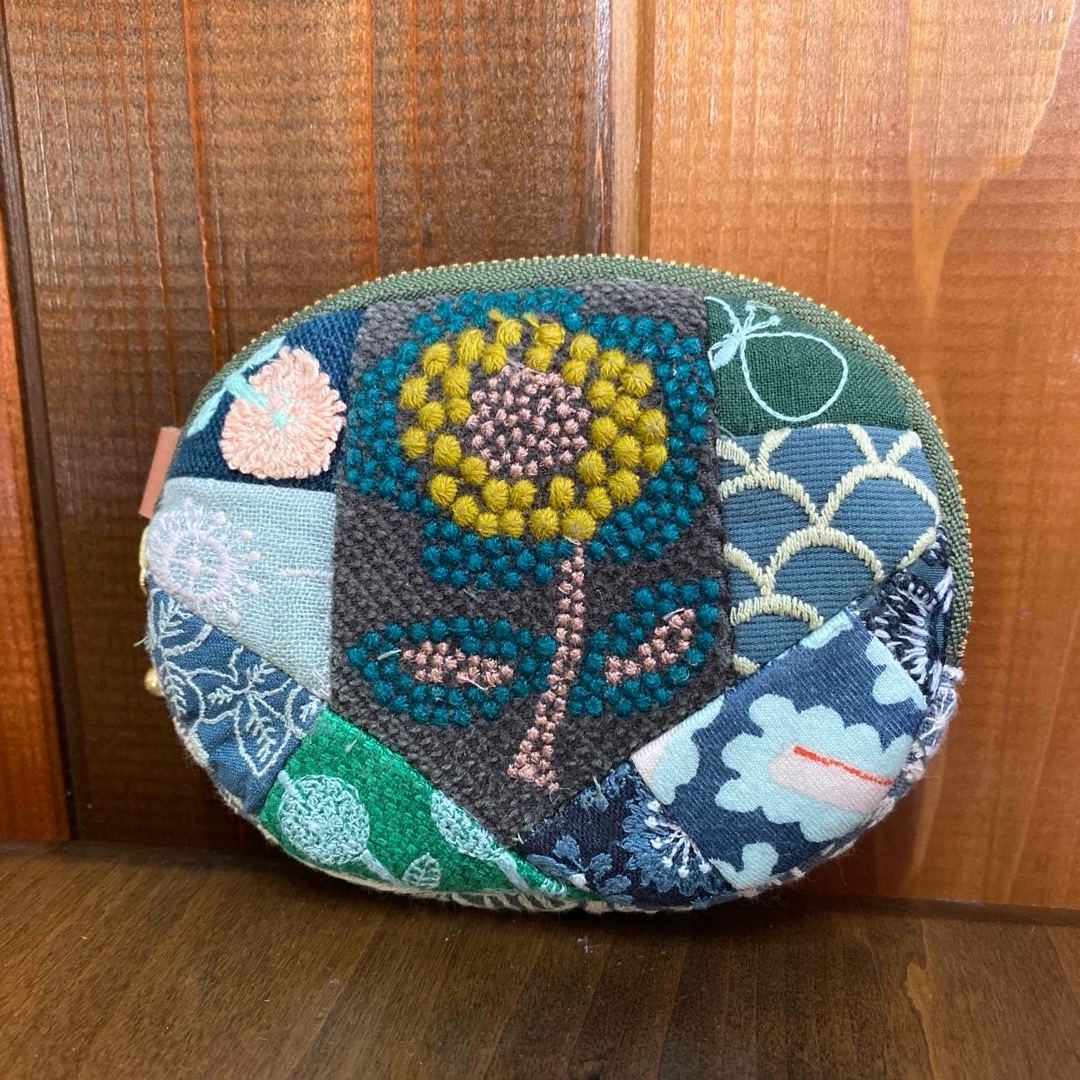 mina perhonen - ミナペルホネン ハンドメイド ポーチの通販 by mina perhonen - ミナペルホネン ハンドメイド ポーチの通販 by
