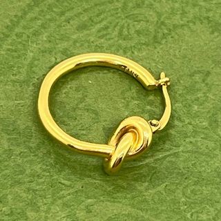 CELINE - 【超美品】国内完売!セリーヌ ノットスモールフープ CELINE - 【超美品】国内完売!セリーヌ ノットスモールフープ