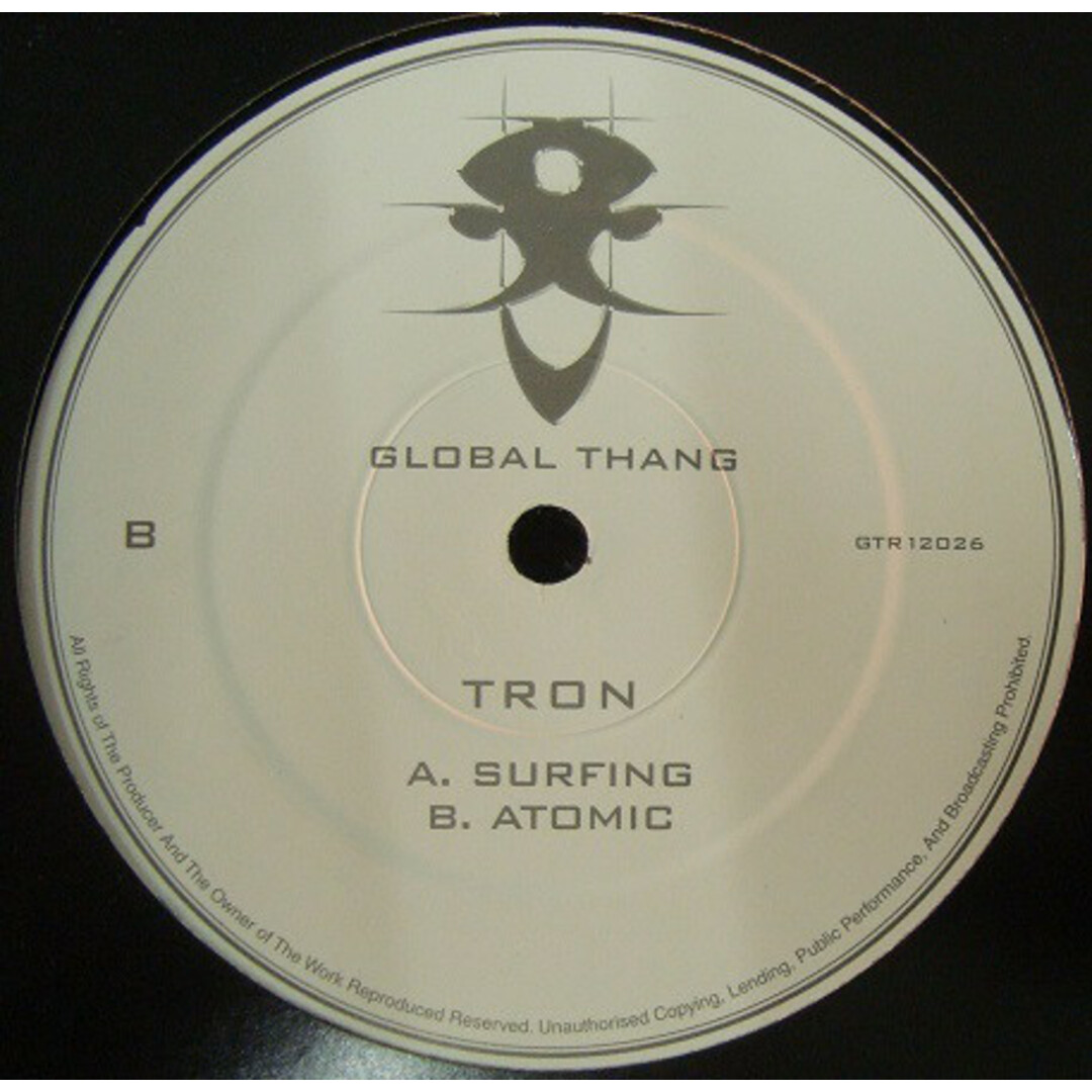 英12” Tron Surfing / Atomic GTR12026 Global Thang /00250 エンタメ/ホビーのエンタメ その他(その他)の商品写真