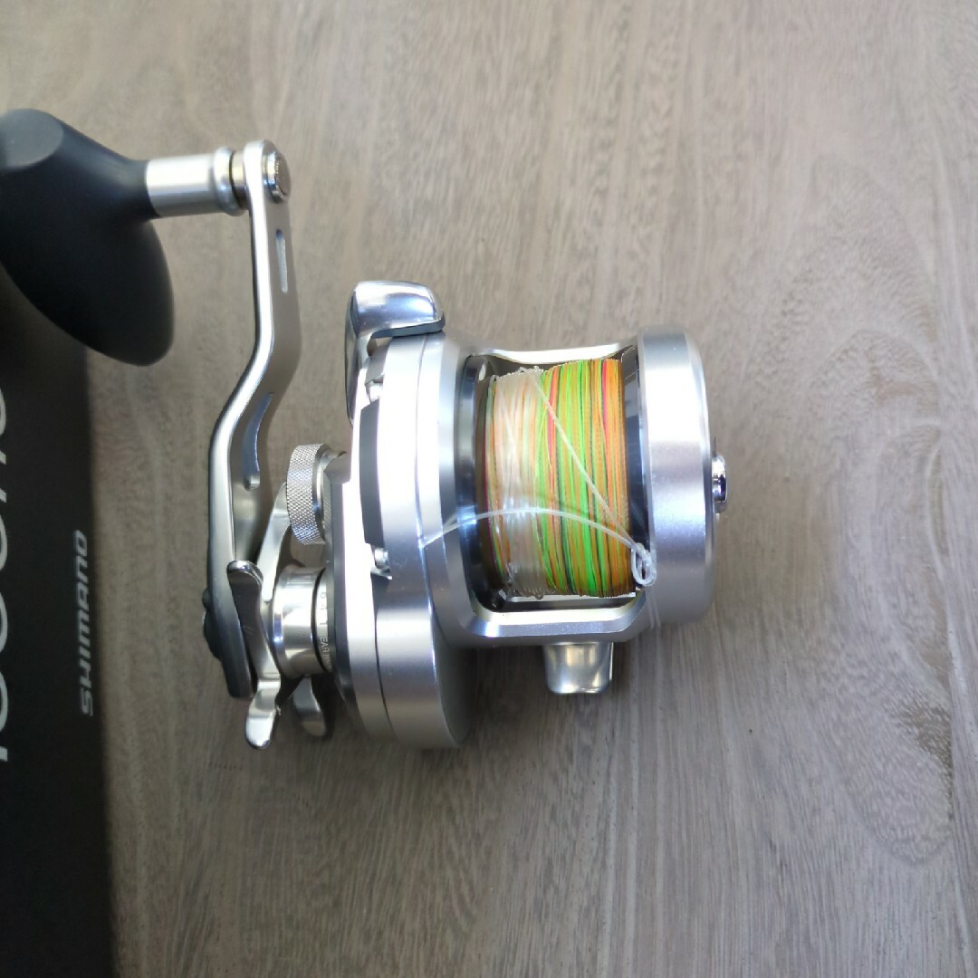 SHIMANO - シマノ SHIMANO 17 オシアジガー 1500HG 右巻き SHIMANO - シマノ SHIMANO 17 オシアジガー 1500HG 右巻き