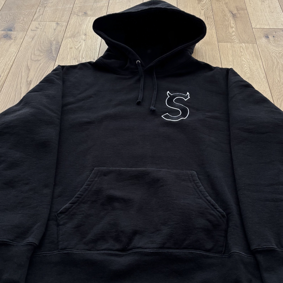 Supreme - 【人気】Supreme S Logo Hooded パーカー 堀米雄斗 Supreme - 【人気】Supreme S Logo Hooded パーカー 堀米雄斗