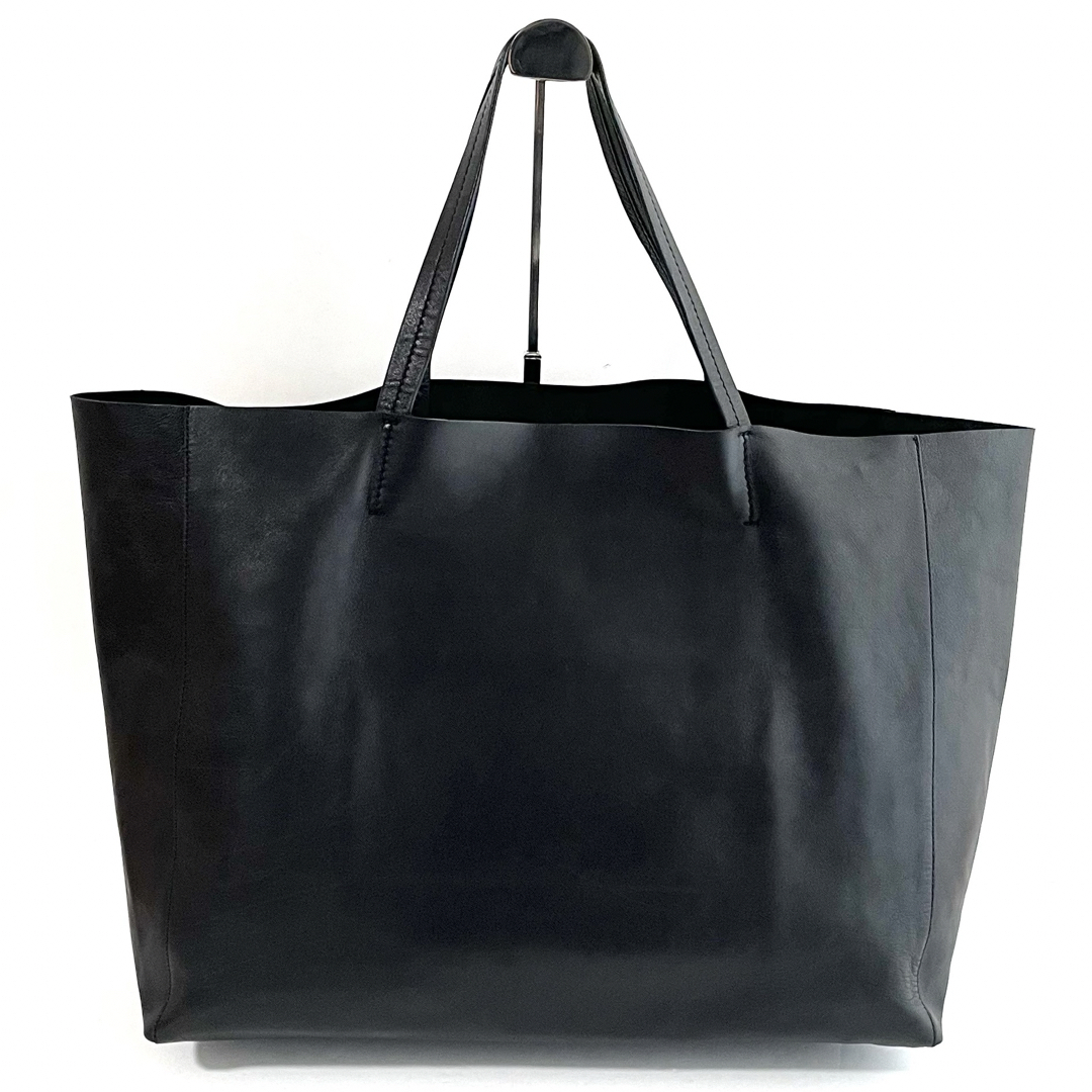 CELINE - 【美品】CELINE セリーヌ トートバッグ ホリゾンタル CELINE - 【美品】CELINE セリーヌ トートバッグ ホリゾンタル