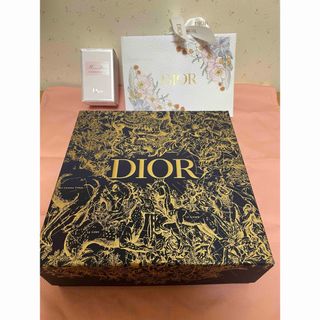 Dior(ショップ袋)のフリマアイテム一覧 Dior(ショップ袋)のフリマアイテム一覧