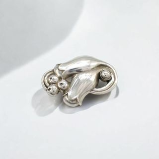 Georg Jensen(ブローチ/コサージュ)のフリマアイテム一覧 Georg Jensen(ブローチ/コサージュ)のフリマアイテム一覧