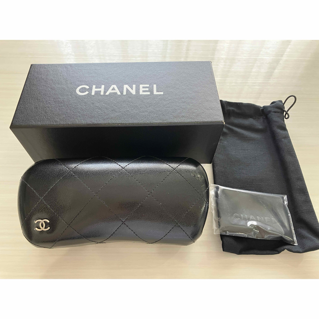 CHANEL - シャネル サングラスケースの通販 by ムーン's shop CHANEL - シャネル サングラスケースの通販 by ムーン's shop