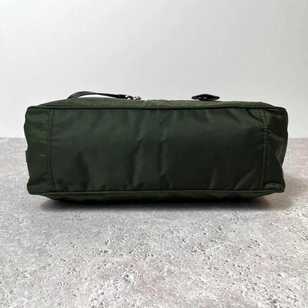 PRADA - 《美品》PRADA プラダ トートバッグ 三角プレート PRADA - 《美品》PRADA プラダ トートバッグ 三角プレート