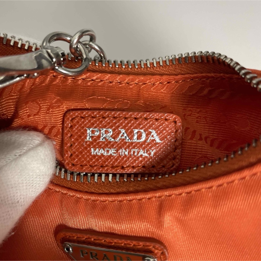 PRADA - Prada 極美品 ナイロン オレンジ ミニ ショルダーバッグ PRADA - Prada 極美品 ナイロン オレンジ ミニ ショルダーバッグ