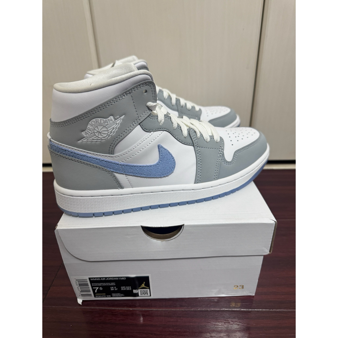 NIKE - Nike Women's Air Jordan 1 Mid 24.5cmの通販 by Jason's NIKE - Nike Women's Air Jordan 1 Mid 24.5cmの通販 by Jason's