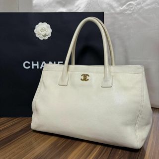 CHANEL(ホワイト/白色系)のフリマアイテム一覧 CHANEL(ホワイト/白色系)のフリマアイテム一覧