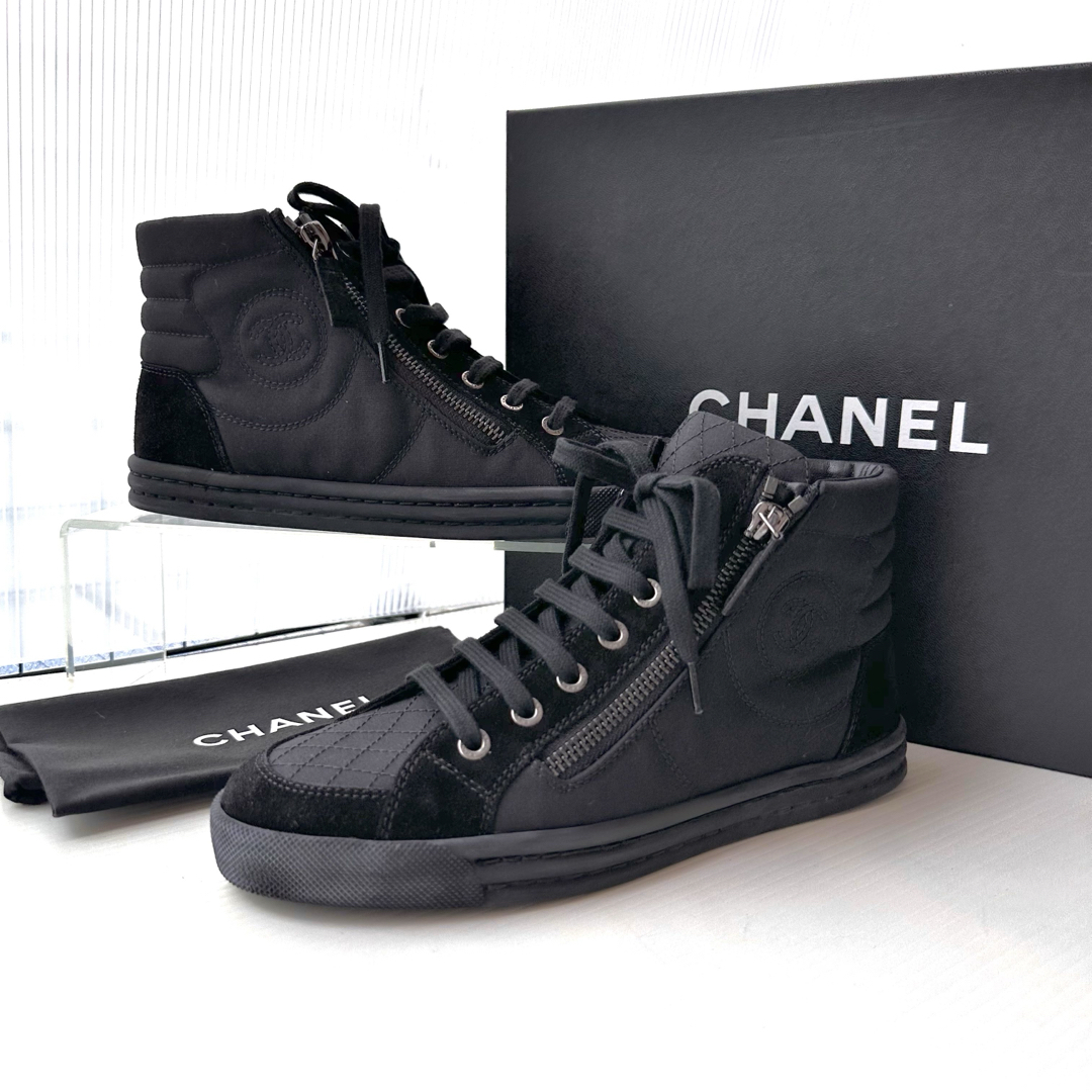 CHANEL - CHANEL シャネル ココマーク ハイカット スニーカー 靴 CHANEL - CHANEL シャネル ココマーク ハイカット スニーカー 靴